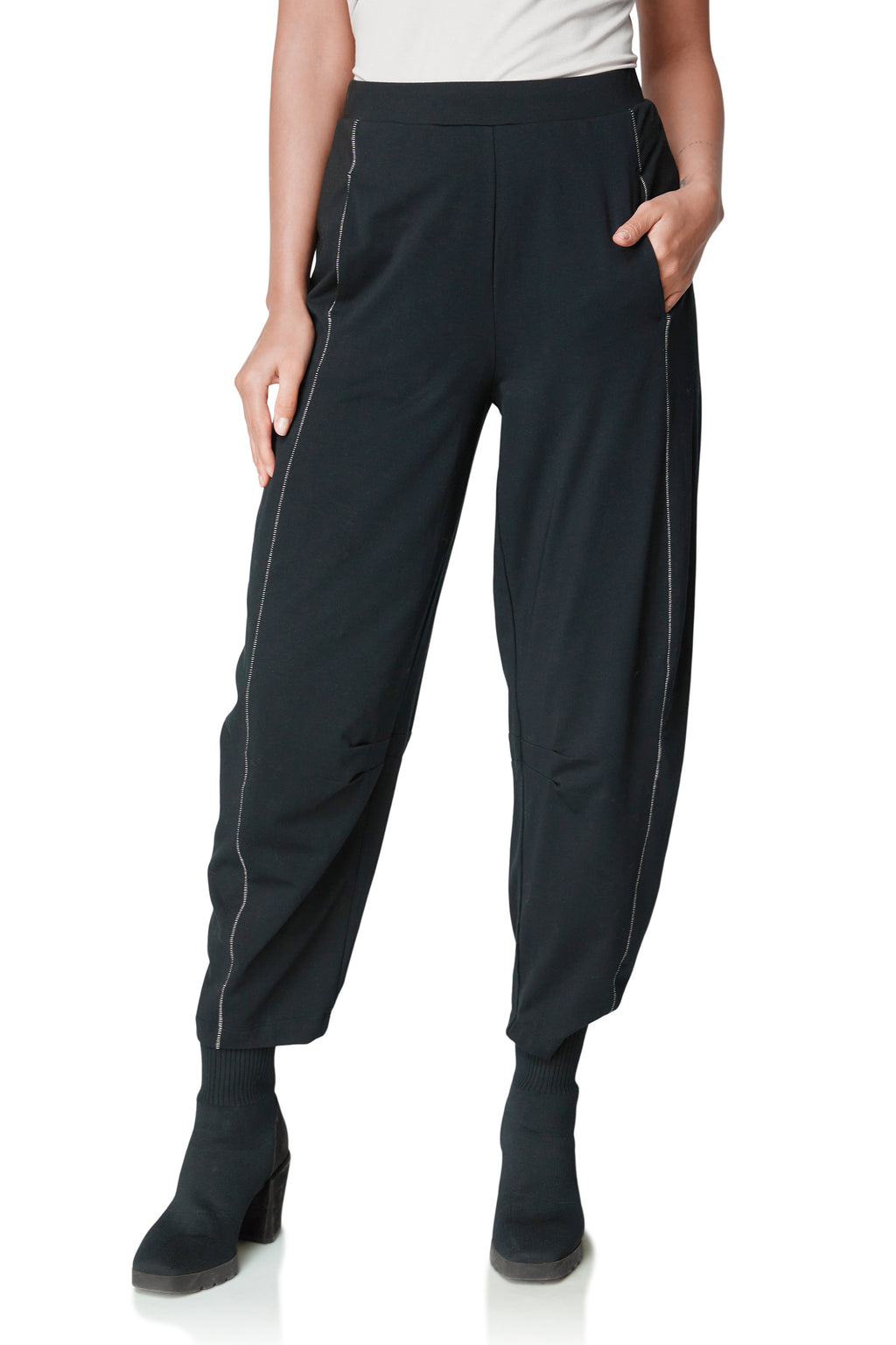 Essential Layer Barrel Pant