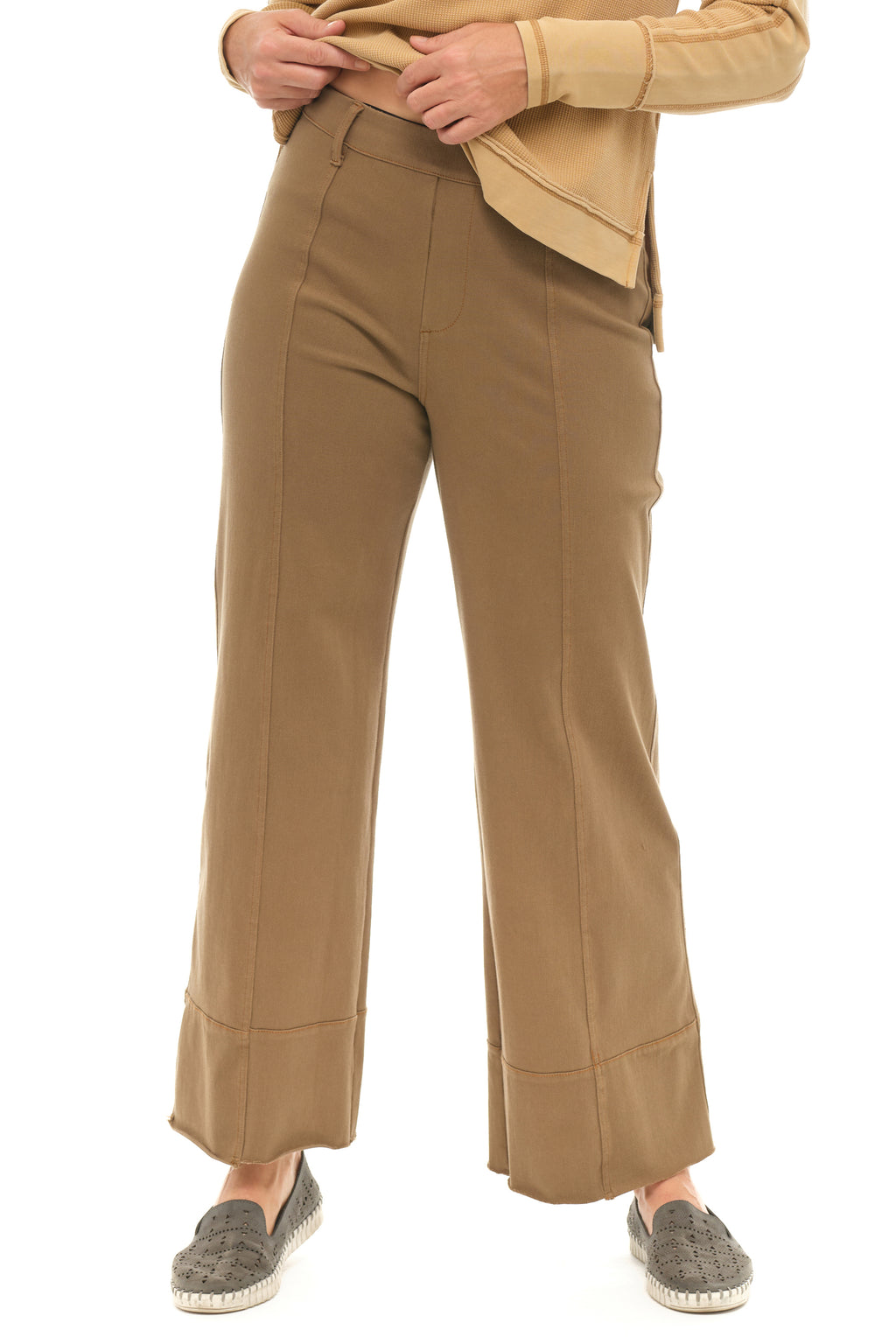 Comfort Knit Relaxed Leg Jean